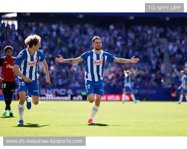 西甲联赛球员号码分配与球队管理策略